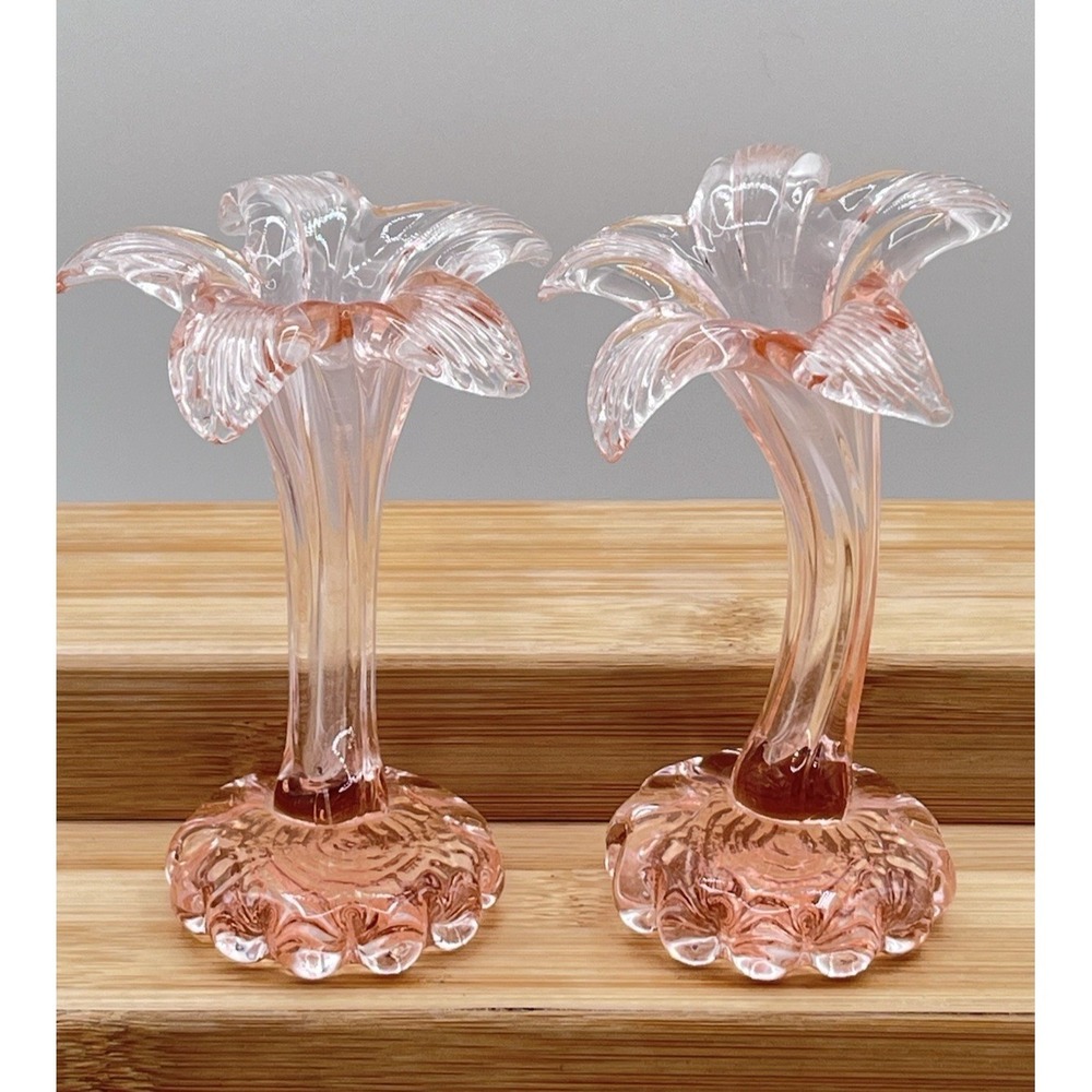 Vintage Pair Pink Art Glass Lily Flower Bud Vases Hand Blown Floral Decor 5.5"